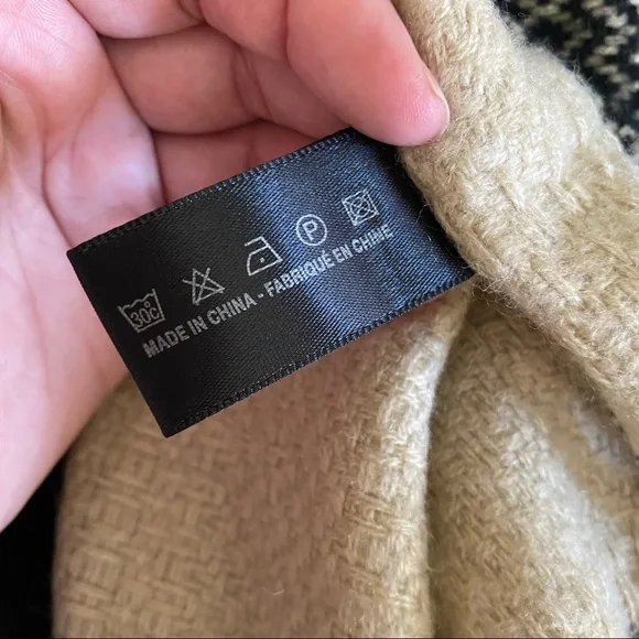 [ Sold ] Black and Beige Open Front Blanket Poncho with Fringe - Picture 5 of 6